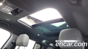 Land Rover Defender 110 P300 X- SE 2023 года из Южной Кореи