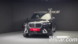 BMW X7 xDrive 40i Design Pure Excellence 7-Seater 2024 года из Южной Кореи