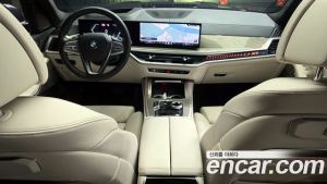 BMW X7 xDrive 40i Design Pure Excellence 7-Seater 2024 года из Южной Кореи