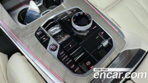 BMW X7 xDrive 40i Design Pure Excellence 7-Seater 2024 года из Южной Кореи