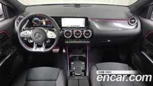 Mercedes-Benz GLA-Class GLA45 AMG 4MATIC+ 2023 года из Южной Кореи
