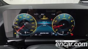 Mercedes-Benz GLA-Class GLA45 AMG 4MATIC+ 2023 года из Южной Кореи
