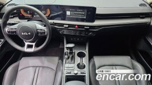 Kia K5 2.0 2025 года из Южной Кореи