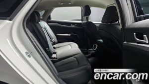 Kia K5 2.0 2025 года из Южной Кореи