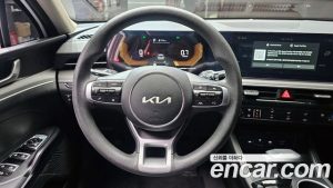 Kia K5 2.0 2025 года из Южной Кореи