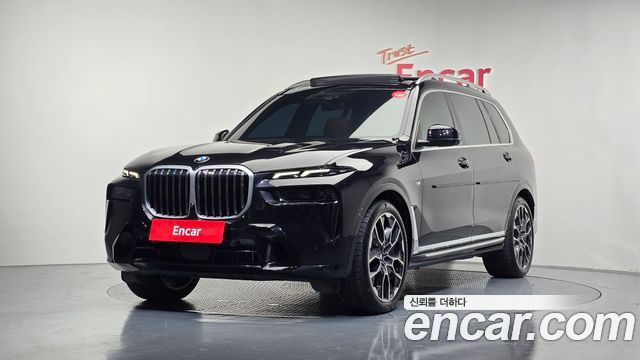 BMW X7 xDrive 40i M Sport 7-Seater 2024 года из Кореи