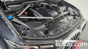BMW X7 xDrive 40i M Sport 7-Seater 2024 года из Южной Кореи