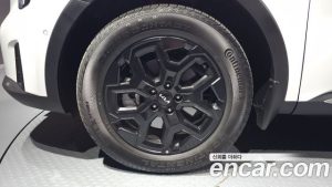 Kia Sorento HEV 1.6 2WD 2024 года из Южной Кореи