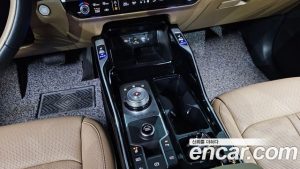 Kia Sorento HEV 1.6 2WD 2024 года из Южной Кореи