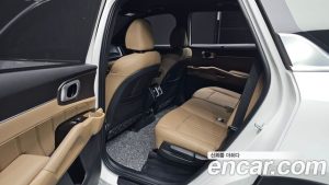 Kia Sorento HEV 1.6 2WD 2024 года из Южной Кореи