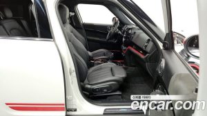 Mini Countryman JCW 2024 года из Южной Кореи