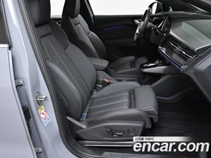 Audi Q4 e-tron 40 Premium Sportback 2023 года из Южной Кореи