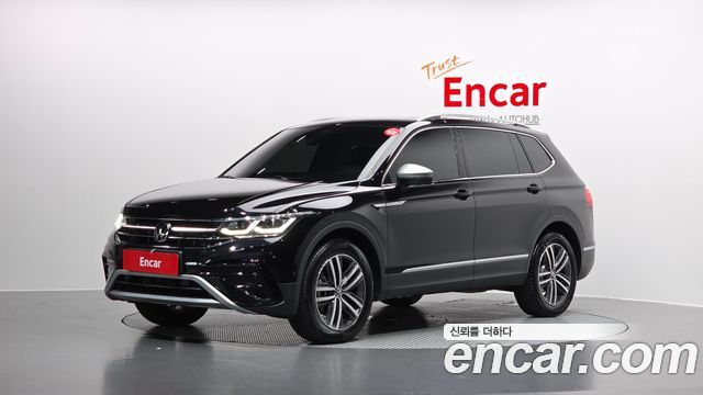 Volkswagen Tiguan 2.0 TSI Prestige 2023 года из Кореи