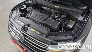 Volkswagen Tiguan 2.0 TSI Prestige 2023 года из Южной Кореи