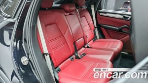 Porsche Cayenne 3.0 Coupe 2022 года из Южной Кореи