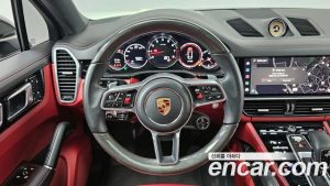 Porsche Cayenne 3.0 Coupe 2022 года из Южной Кореи