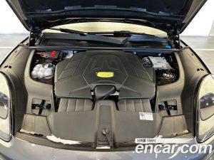 Porsche Cayenne 3.0 2023 года из Южной Кореи