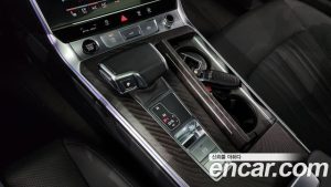 Audi A6 45 TFSI 4WD Premium 2023 года из Южной Кореи