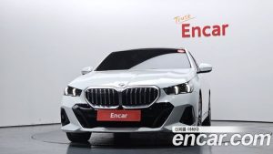 BMW 5-Series 520i M Sport 2024 года из Южной Кореи