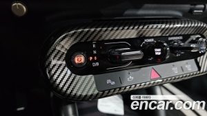 Mini Cooper SE Favoured 2024 года из Южной Кореи