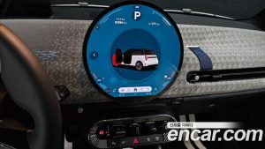 Mini Cooper SE Favoured 2024 года из Южной Кореи