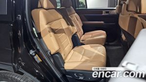 Hyundai Santafe Бензин 2.5T 4WD 2025 года из Южной Кореи