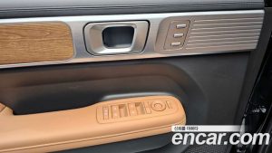 Hyundai Santafe Бензин 2.5T 4WD 2025 года из Южной Кореи