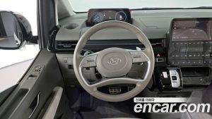 Hyundai Staria 4WD Lounge 9-Seater 2024 года из Южной Кореи