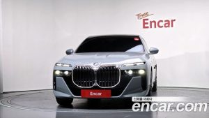 BMW 7-Series 740i sDrive M Sport 2023 года из Южной Кореи