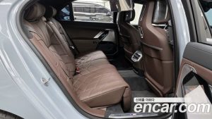 BMW 7-Series 740i sDrive M Sport 2023 года из Южной Кореи