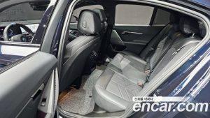 BMW 5-Series 520i M Sport 2024 года из Южной Кореи