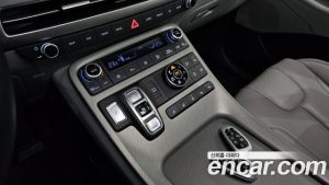 Hyundai Palisade Дизель 2.2 4WD 2024 года из Южной Кореи