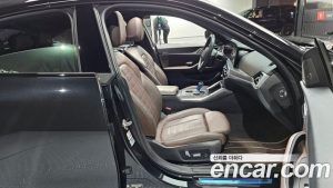 BMW i4 eDrive40 M Sport PRO 2023 года из Южной Кореи