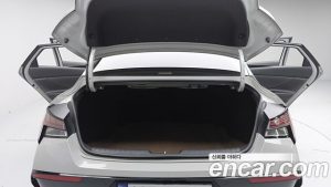 Hyundai AVANTE Inspiration N Line 2025 года из Южной Кореи