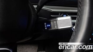 Hyundai Santafe Бензин 2.5T 2WD 2024 года из Южной Кореи