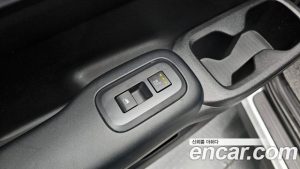 Hyundai Santafe Бензин 2.5T 2WD 2024 года из Южной Кореи