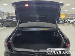 Hyundai Grandeur 2.5 Бензин 2WD 2025 года из Южной Кореи