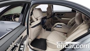 Mercedes-Benz S-Class S580L 4MATIC 2023 года из Южной Кореи