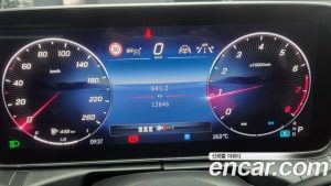Mercedes-Benz C-Class C300 4MATIC Avantgarde 2023 года из Южной Кореи