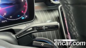Mercedes-Benz C-Class C300 4MATIC Avantgarde 2023 года из Южной Кореи