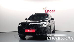BMW X4 xDrive20i M Sport 2023 года из Южной Кореи