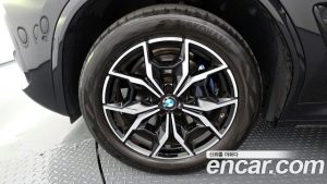 BMW X4 xDrive20i M Sport 2023 года из Южной Кореи