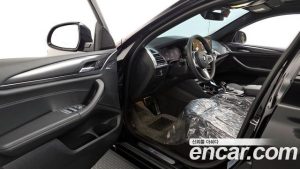 BMW X4 xDrive20i M Sport 2023 года из Южной Кореи