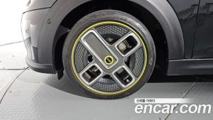 Mini Cooper SE ELECTRIC 2024 года из Южной Кореи