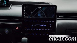Hyundai Staria HEV 1.6 Tourer 11-Seater 2025 года из Южной Кореи