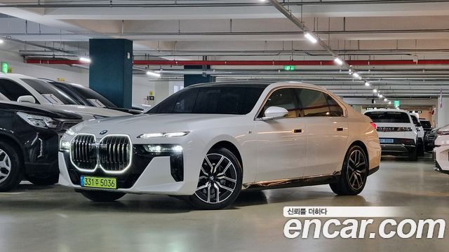 BMW 7-Series 740d xDrive M Sport 2024 года из Кореи