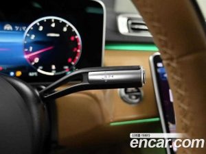 Mercedes-Benz S-Class Maybach S680 4MATIC VIRGIL ABLOH Edition 2023 года из Южной Кореи
