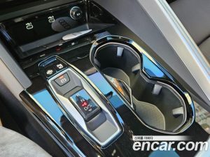 Audi Q5 40 TDI 4WD S Line Sportback 2025 года из Южной Кореи