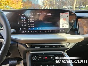 Audi Q5 40 TDI 4WD S Line Sportback 2025 года из Южной Кореи