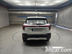 Kia Seltos Бензин 1.6 Turbo 4WD 2024 года из Южной Кореи